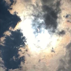 Meet your Posher, Debora